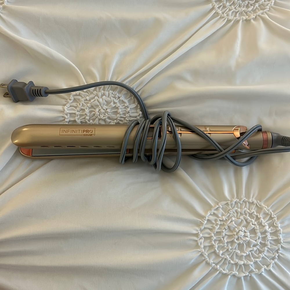 Conair straightener